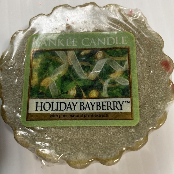 2 Yankee Candle Tarts HOLIDAY BAYBERRY NEW 0.8 oz each - Picture 5 of 7